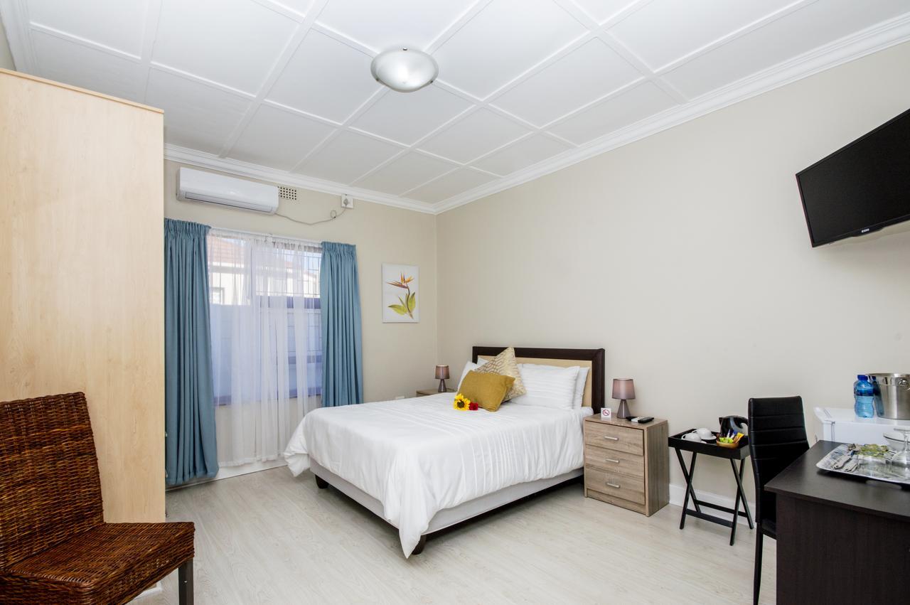Walmer Villiers Self Catering 伊丽莎白港 外观 照片