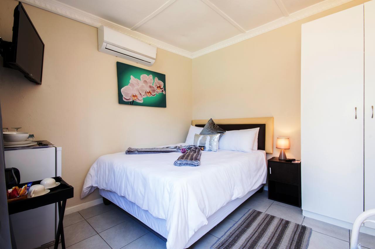Walmer Villiers Self Catering 伊丽莎白港 外观 照片